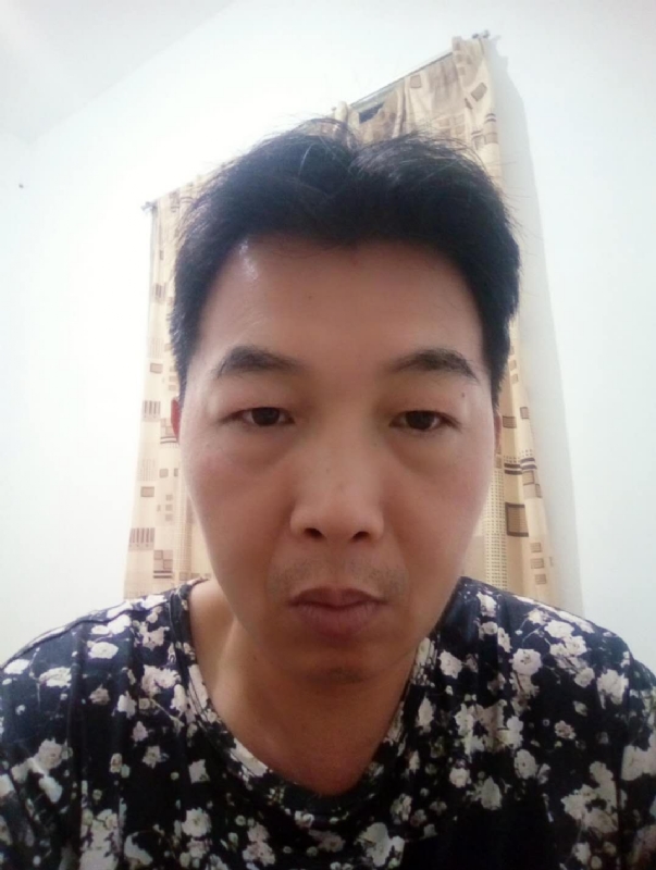 繁华哀伤的第一张照片--认干亲服务网