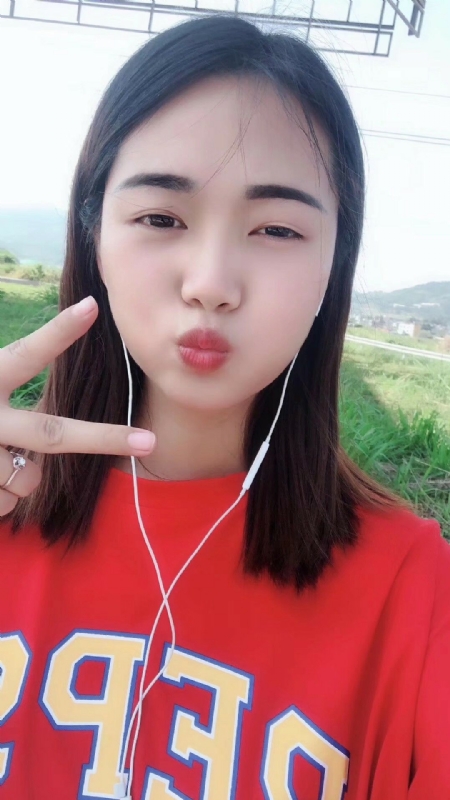 深拥必定温暖的第一张照片--认干亲服务网