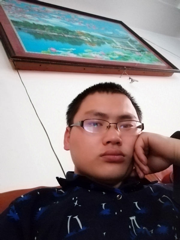 90男孩的第一张照片--认干亲服务网