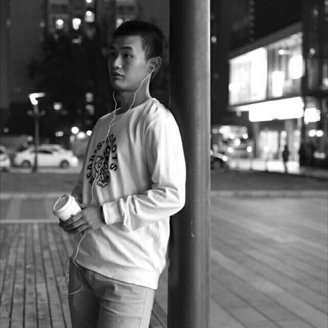 精卫的第一张照片--认干亲服务网