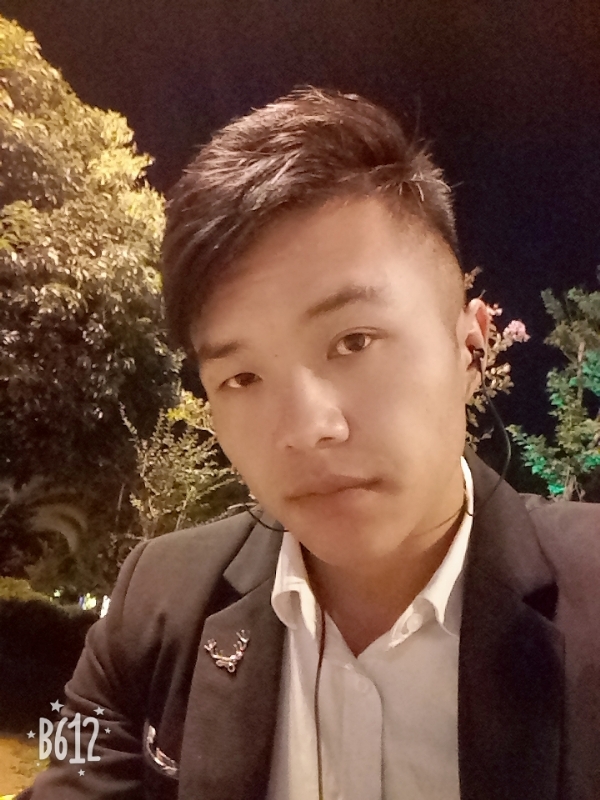 只求一陪伴的第一张照片--认干亲服务网