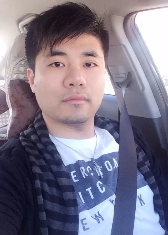 侯爵的第二张照片--认干亲服务网