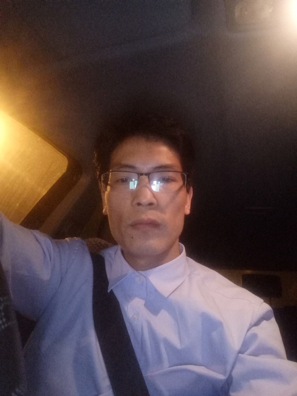 爱也要以诚相待的第三张照片--认干亲服务网