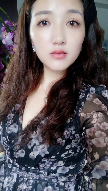 Jasmyn的第一张照片--认干亲服务网