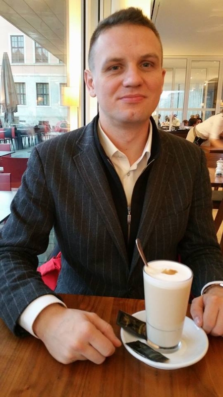 United44的第二张照片--认干亲服务网