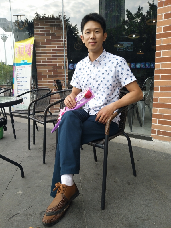 飞少的第二张照片--认干亲服务网