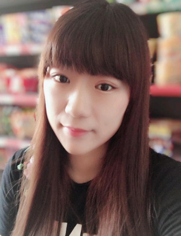 媛媛的第一张照片--认干亲服务网