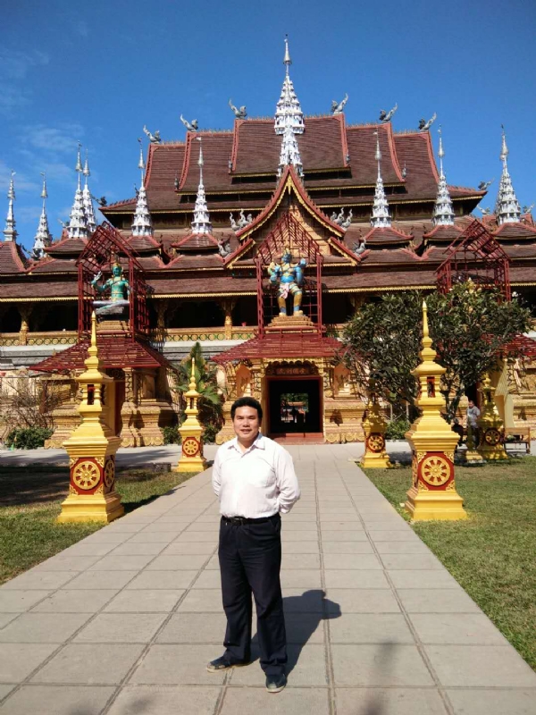 蓝熊的第一张照片--认干亲服务网