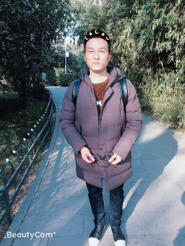 马儿的第一张照片--认干亲服务网