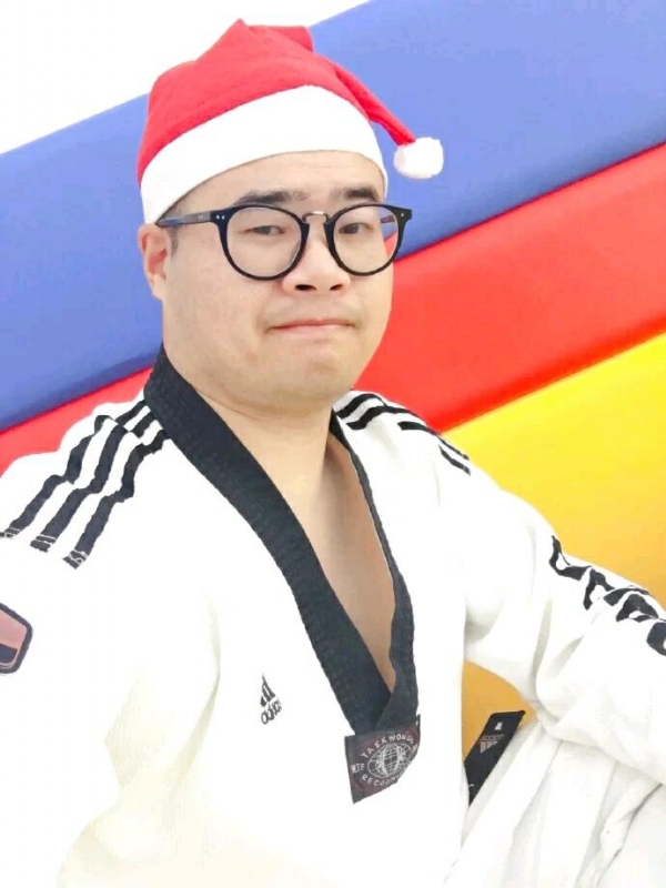 何当重相见的第一张照片--认干亲服务网