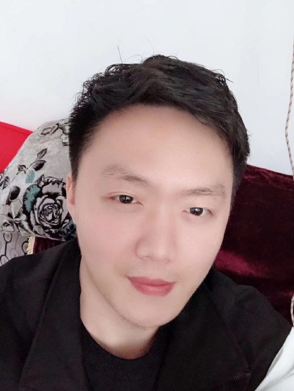 执迷的鲸鱼的第一张照片--认干亲服务网