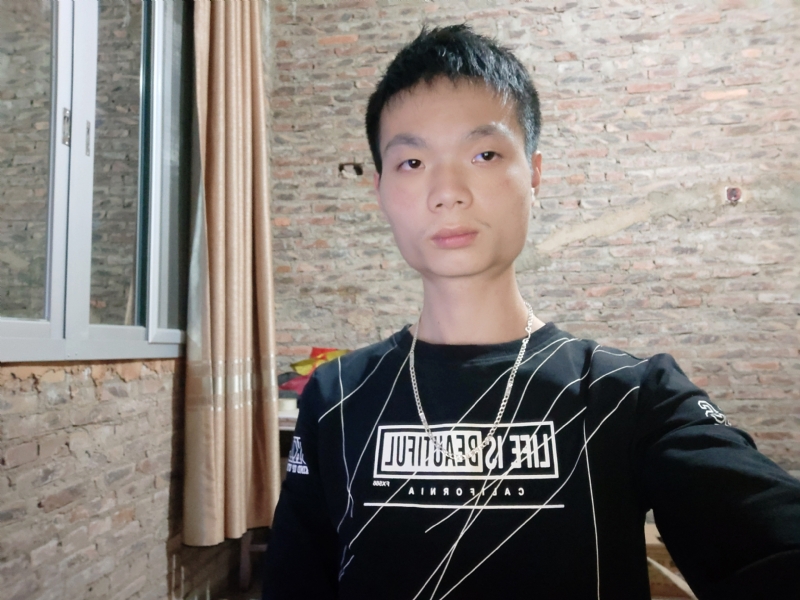 杨翊天的第一张照片--认干亲服务网