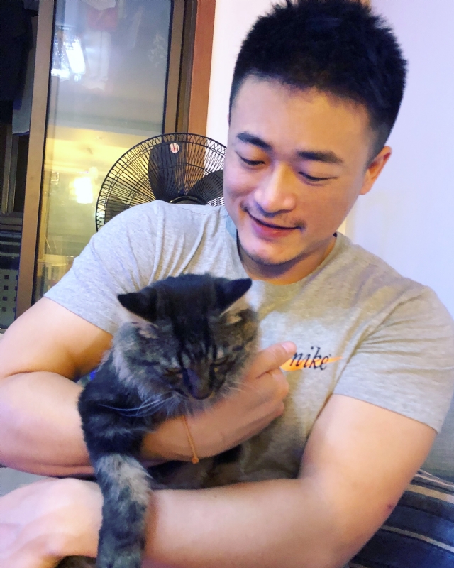 林云海的第二张照片--认干亲服务网