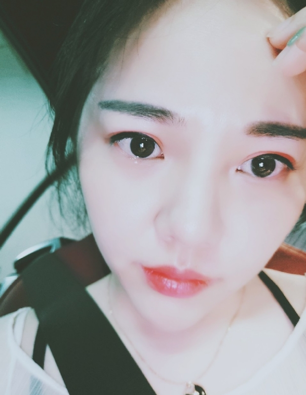 馨馨向荣的第四张照片--认干亲服务网