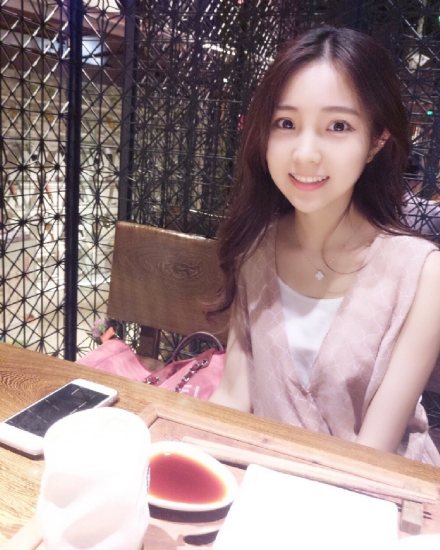 冰艳残阳的第二张照片--认干亲服务网