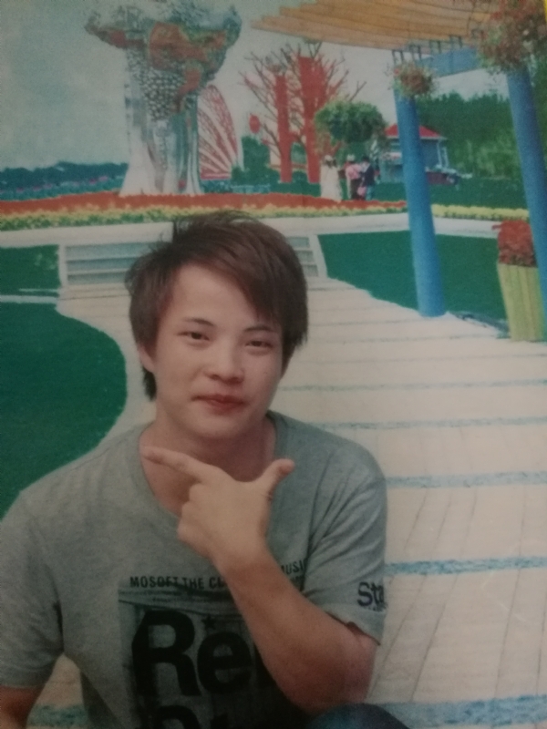 想有个家的第一张照片--认干亲服务网