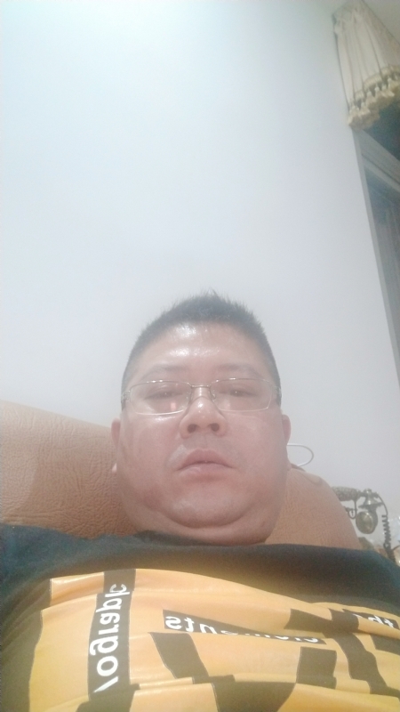 阿明的第一张照片--认干亲服务网