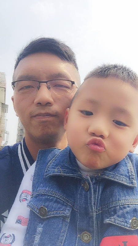 林松的第一张照片--认干亲服务网