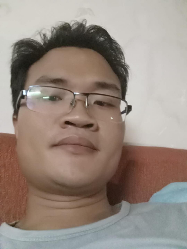 陈欣宇的第一张照片--认干亲服务网