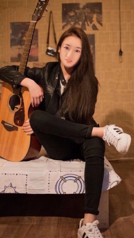 水中月的第一张照片--认干亲服务网