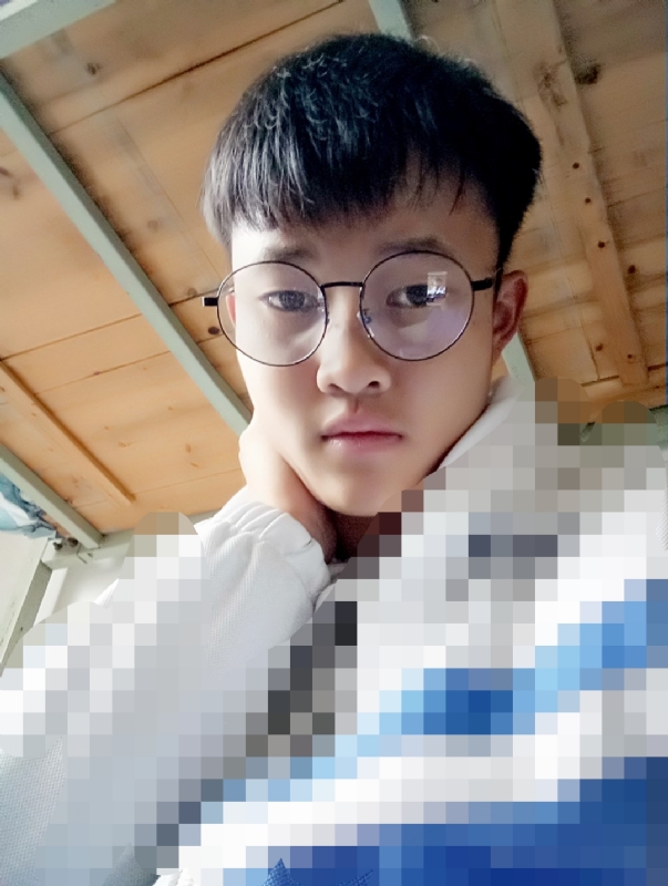 小鱼鱼的第一张照片--认干亲服务网