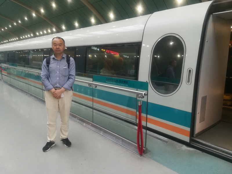 暖男的第一张照片--认干亲服务网