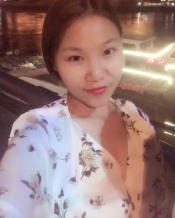 彩儿的第一张照片--认干亲服务网