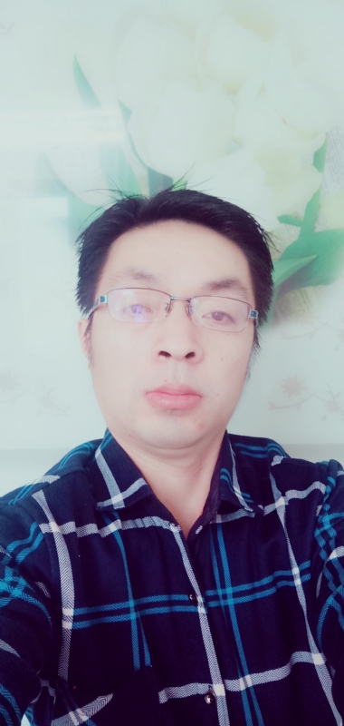 余生我陪你的第一张照片--认干亲服务网