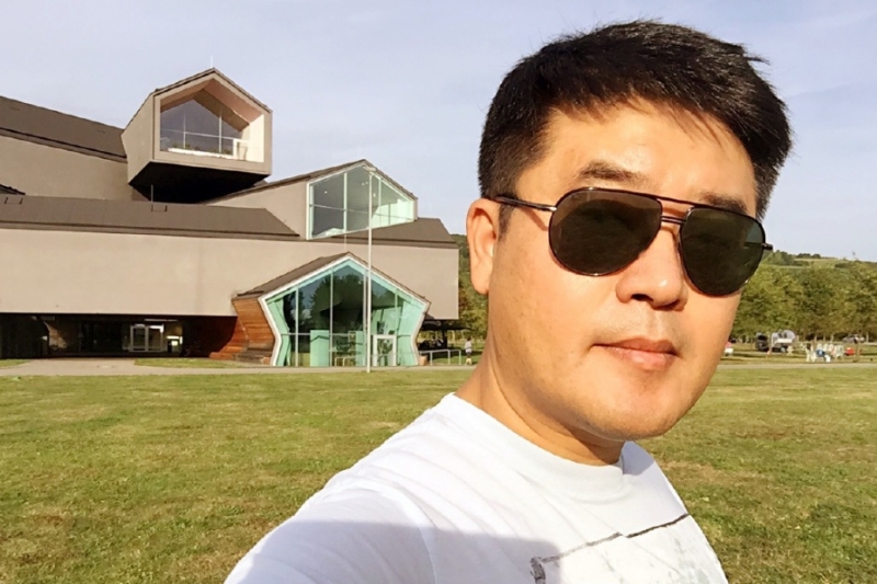 笑对人生的第一张照片--认干亲服务网