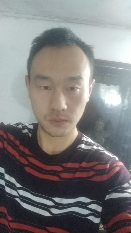 张浩浩的第一张照片--认干亲服务网