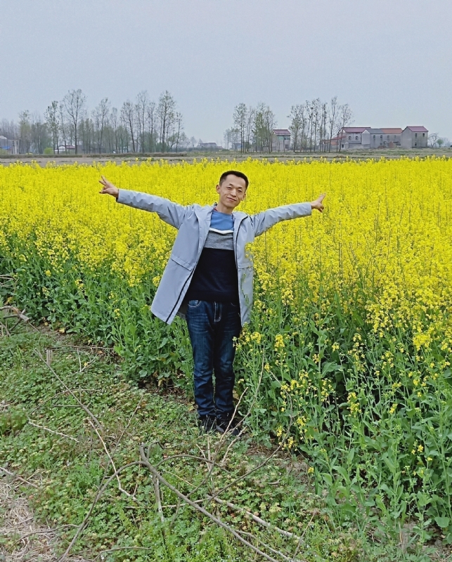 一个真诚的男士的第一张照片--认干亲服务网