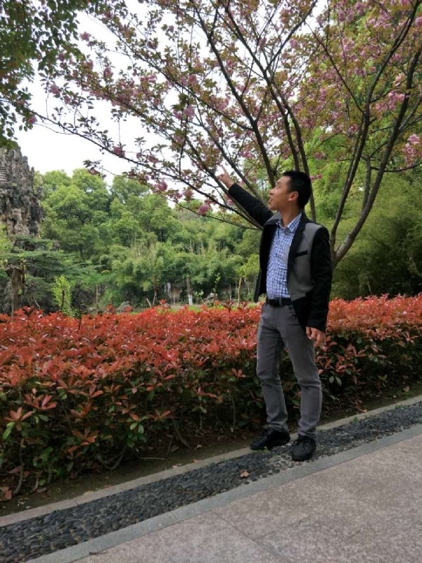 坦诚的第一张照片--认干亲服务网