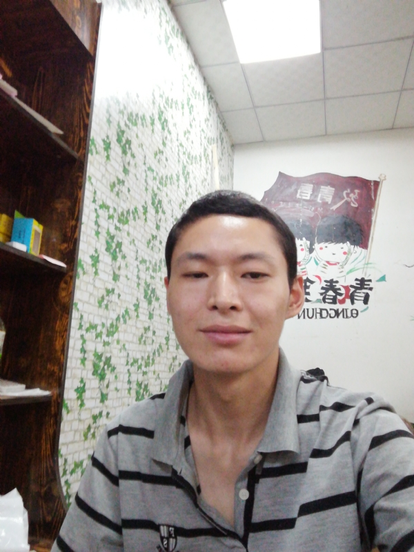 毛思虎的第一张照片--认干亲服务网