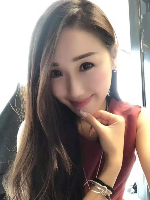 彩蝶的第一张照片--认干亲服务网