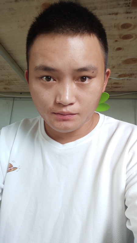 水里面的云呀的第一张照片--认干亲服务网