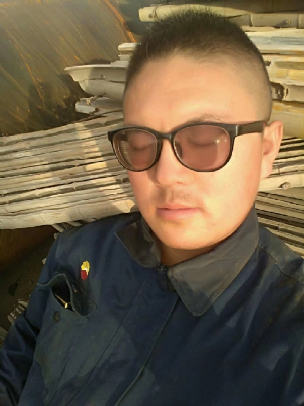 陈国建的第一张照片--认干亲服务网