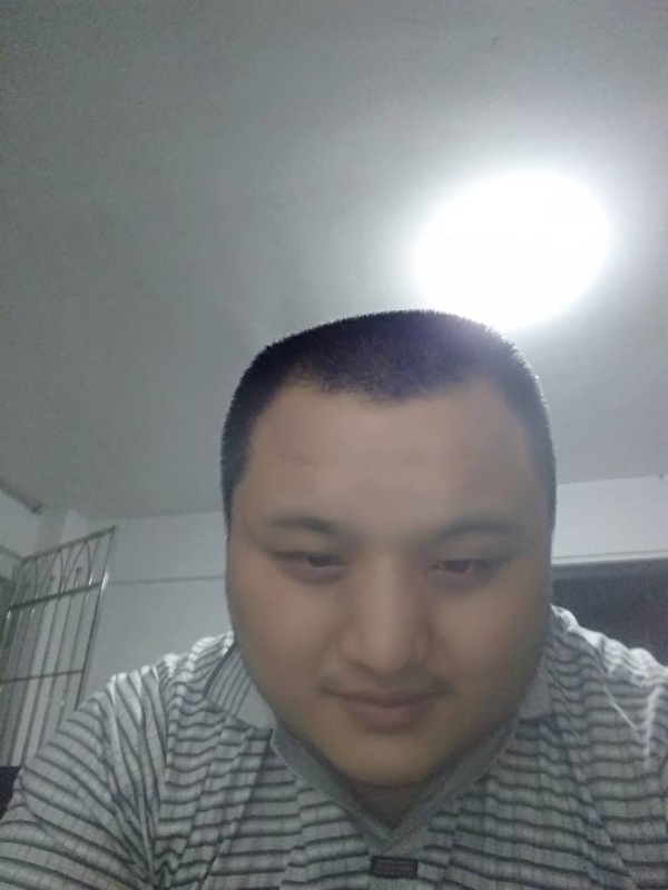 我在机场等艘船的第一张照片--认干亲服务网