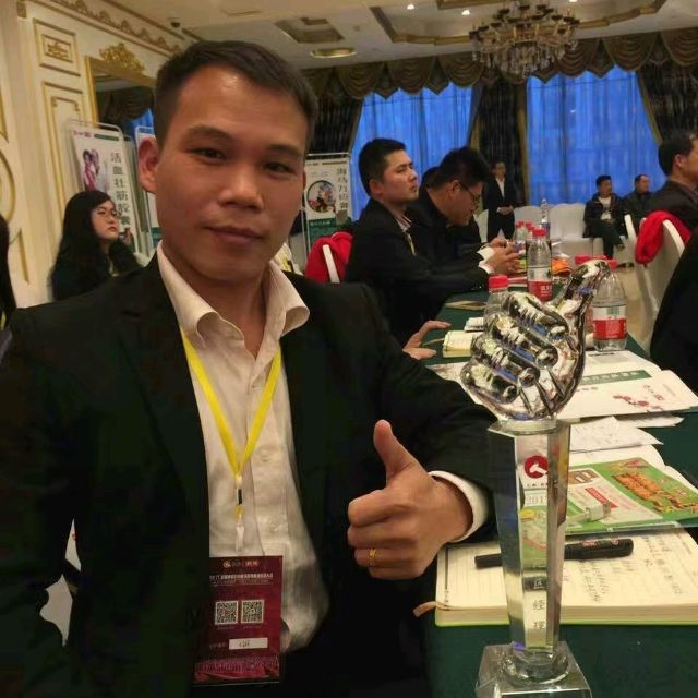 项帅的第一张照片--认干亲服务网