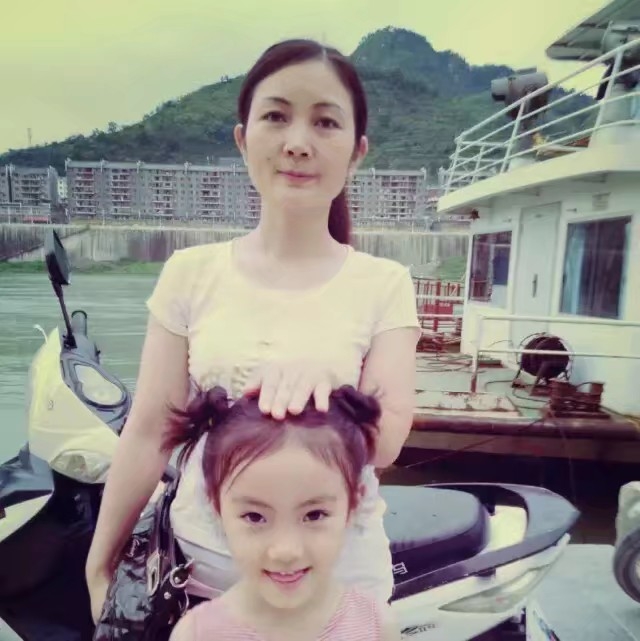 匆匆那年的第一张照片--认干亲服务网