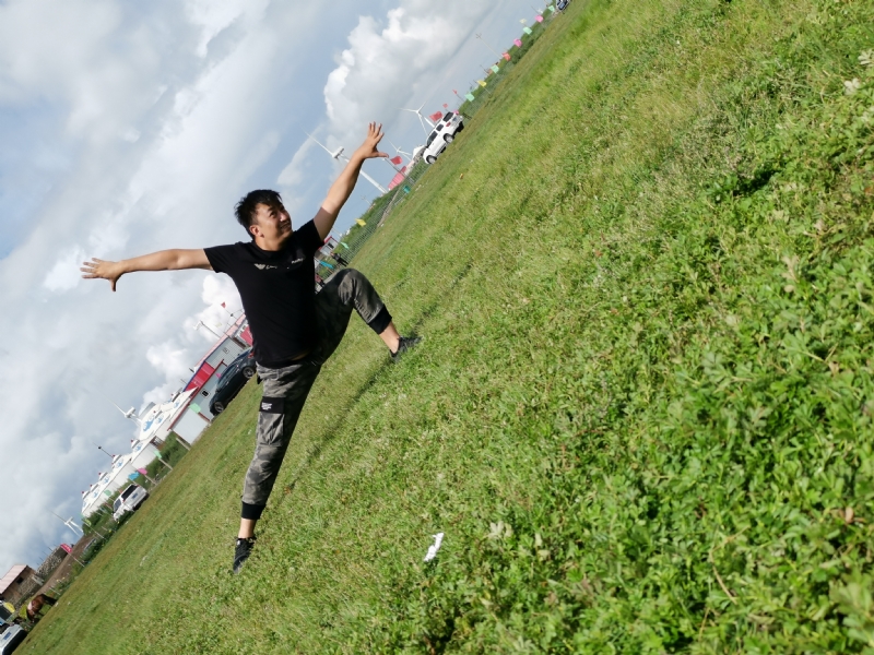 舞者的第一张照片--认干亲服务网