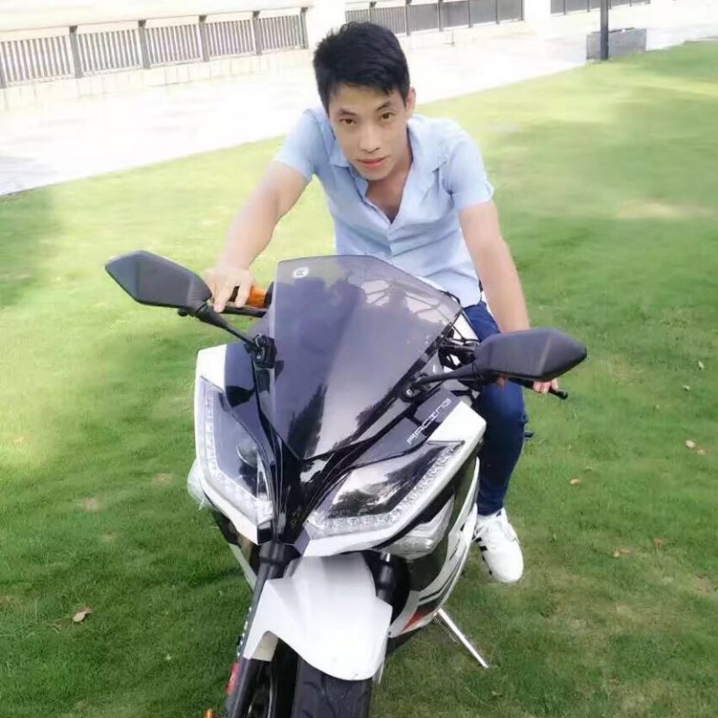 潘佰灯的第二张照片--认干亲服务网