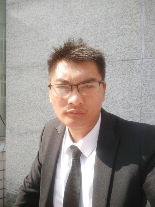 孤独的人的第一张照片--认干亲服务网