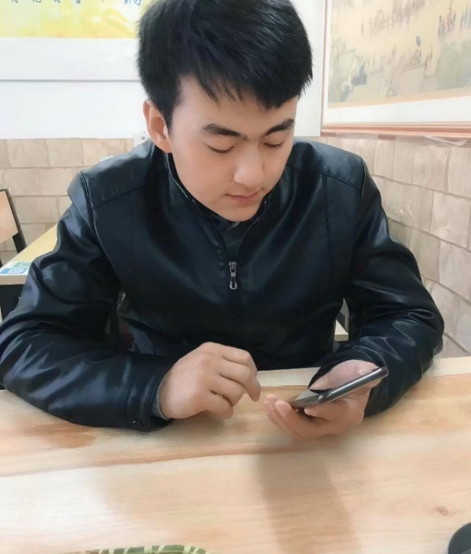 凯哥大魔王的第一张照片--认干亲服务网