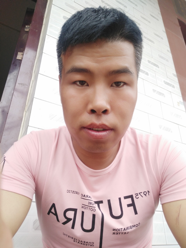 守护爱情的第一张照片--认干亲服务网