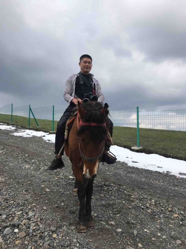 一个人的第一张照片--认干亲服务网