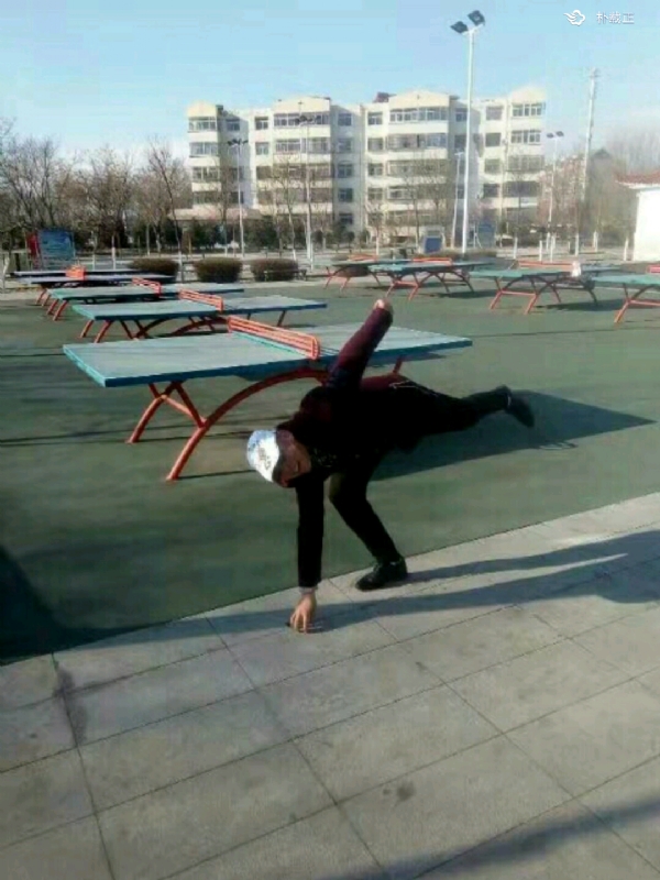 载正的第一张照片--认干亲服务网