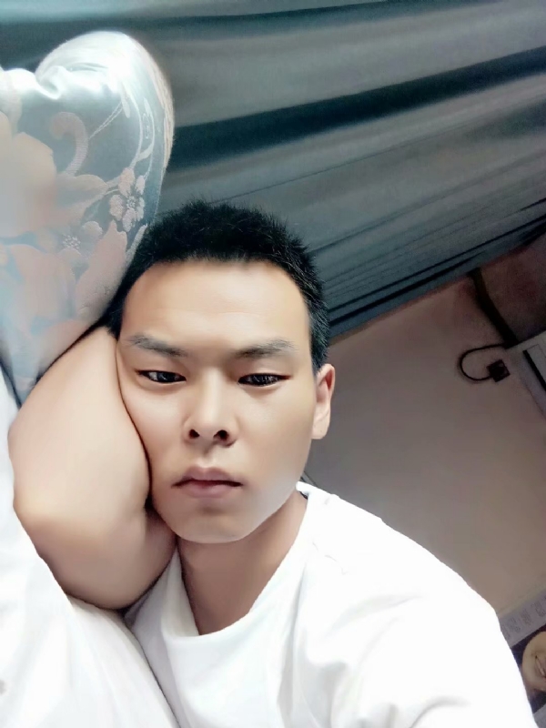 琪子心的第一张照片--认干亲服务网