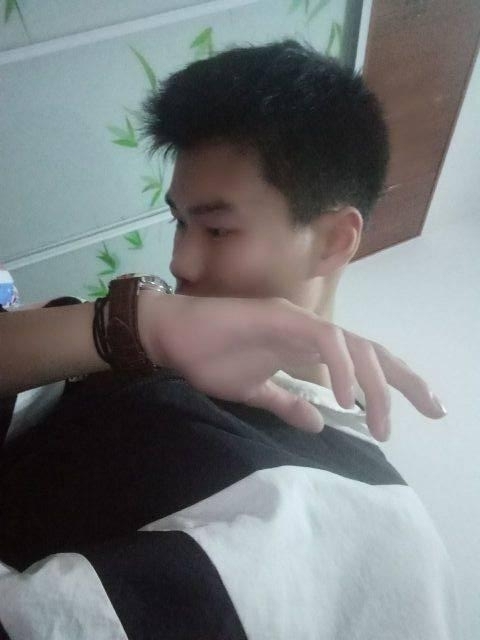 溟濛的第一张照片--认干亲服务网