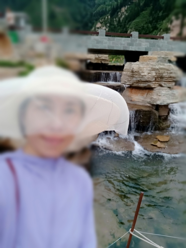 沥秋的第一张照片--认干亲服务网