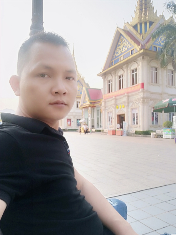 漂泊者的第一张照片--认干亲服务网